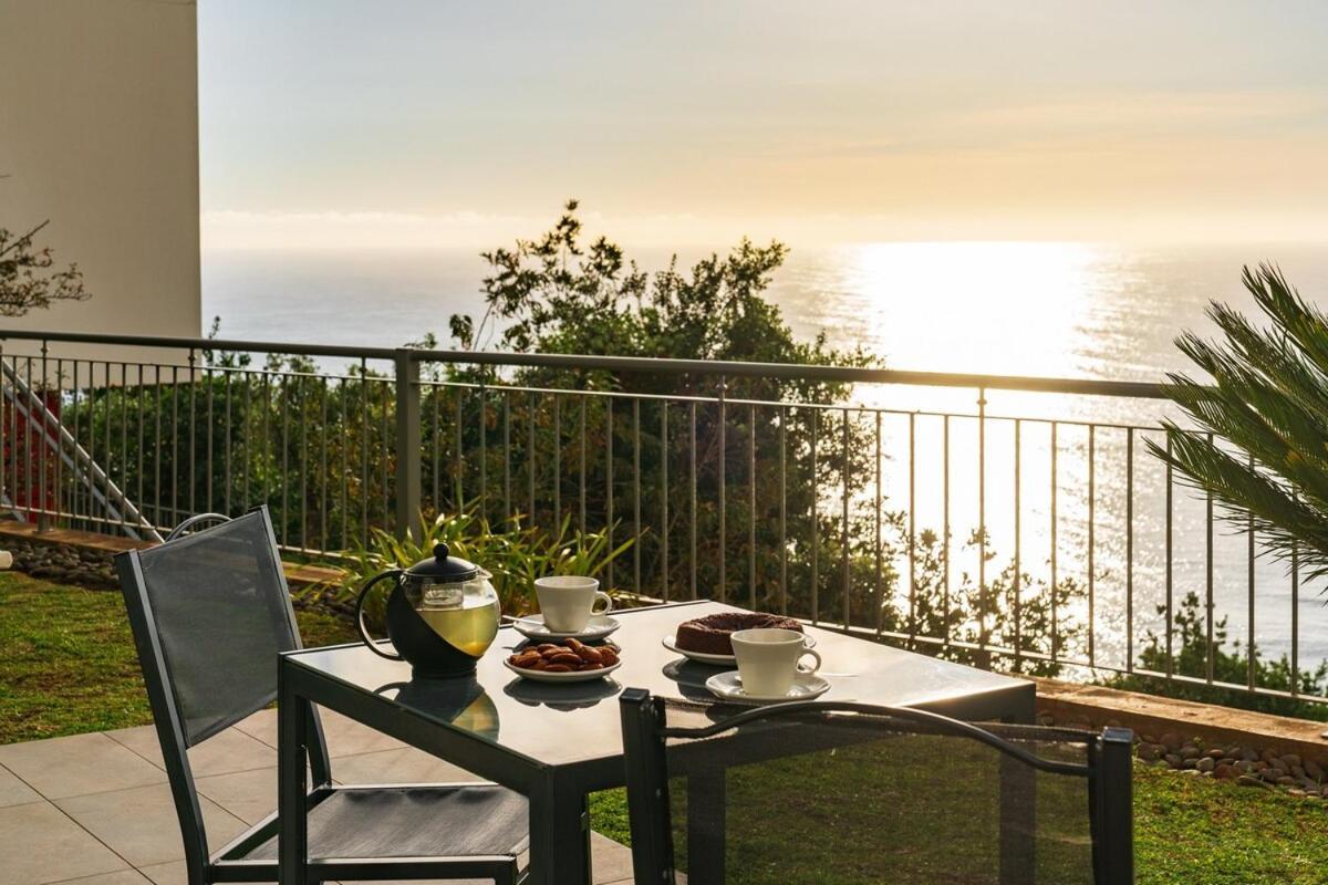 Ourmadeira - Casa Amaro Sol, Tranquil Villa Calheta  Exteriör bild
